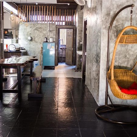 Sweet Life Guesthouse 란타섬 외부 사진