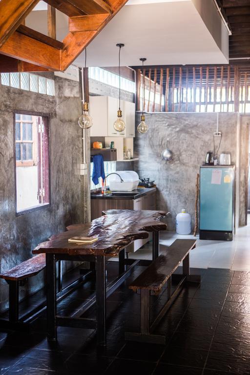 Sweet Life Guesthouse 란타섬 외부 사진