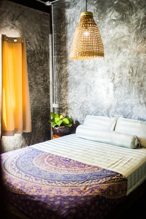 Sweet Life Guesthouse 란타섬 외부 사진