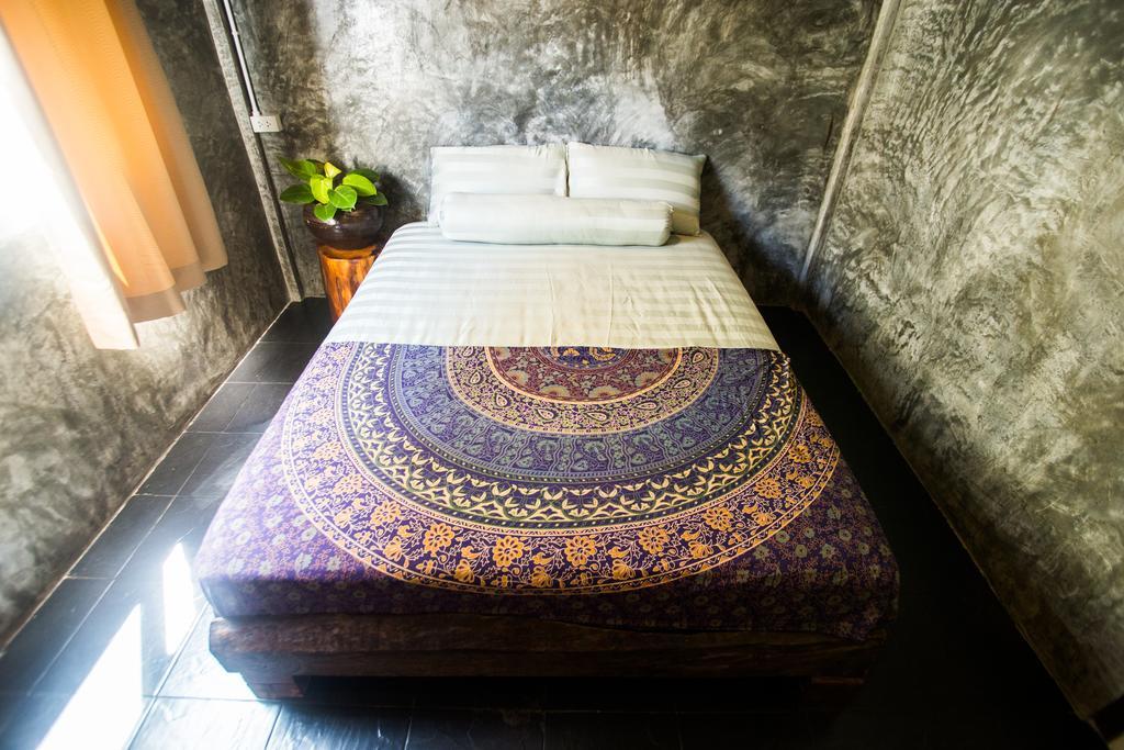 Sweet Life Guesthouse 란타섬 외부 사진