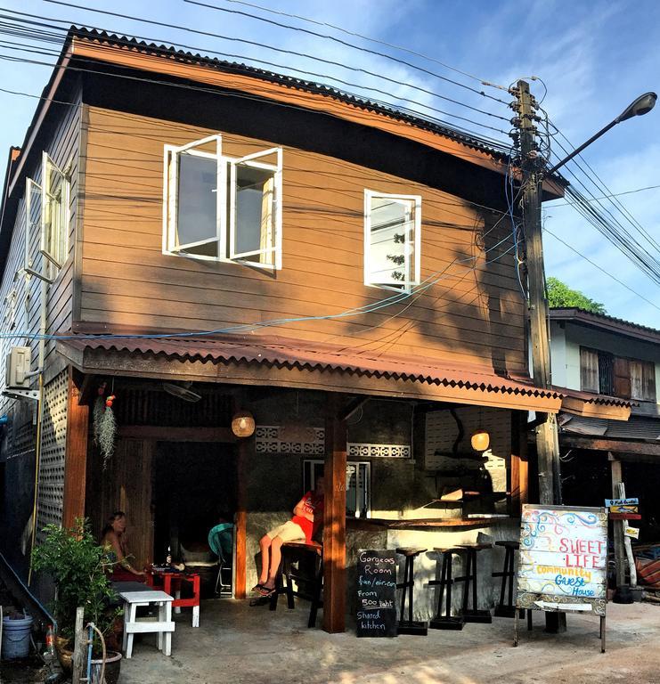 Sweet Life Guesthouse 란타섬 외부 사진