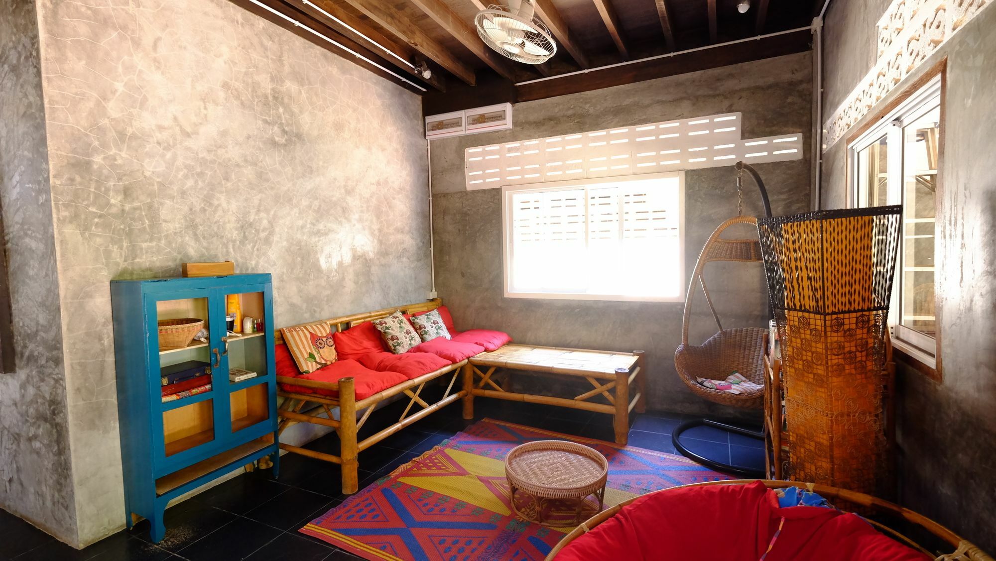 Sweet Life Guesthouse 란타섬 외부 사진
